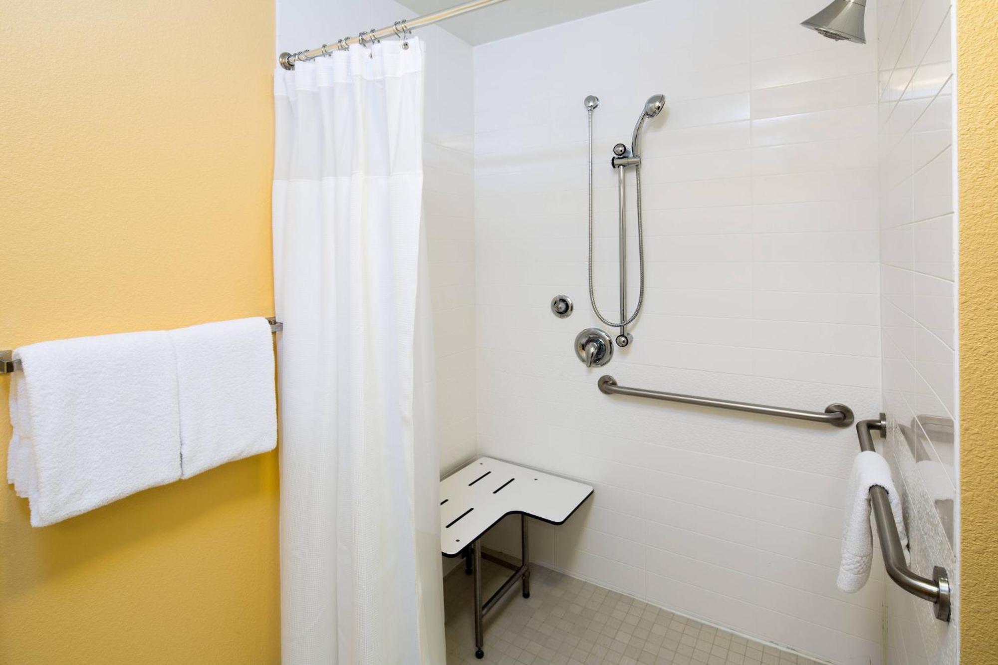 Fairfield Inn & Suites By Marriott San Antonio Airport/North Star Mall מראה חיצוני תמונה