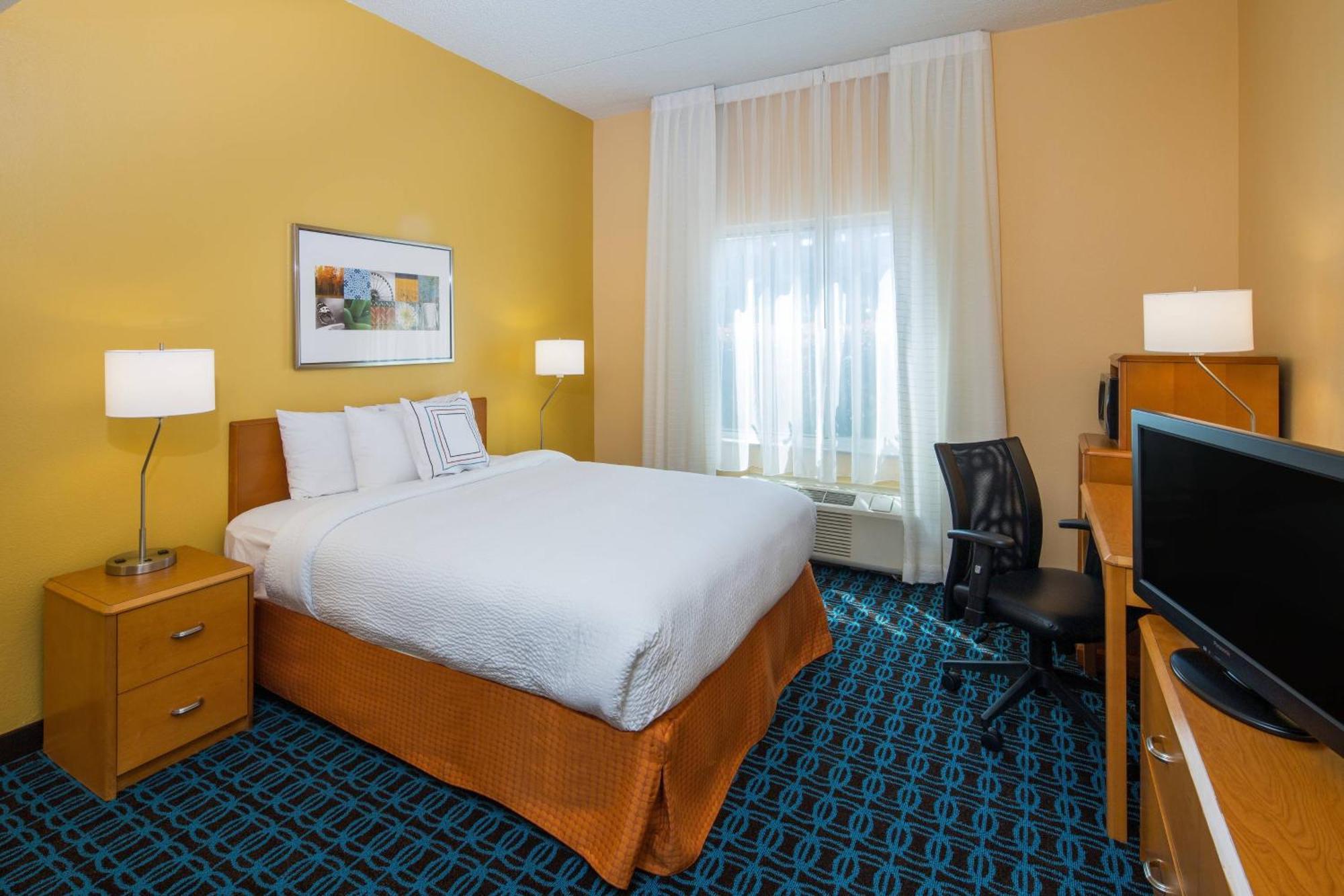 Fairfield Inn & Suites By Marriott San Antonio Airport/North Star Mall מראה חיצוני תמונה