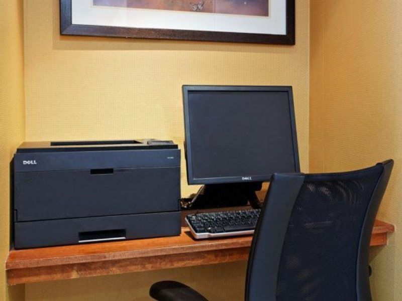 Fairfield Inn & Suites By Marriott San Antonio Airport/North Star Mall מראה חיצוני תמונה
